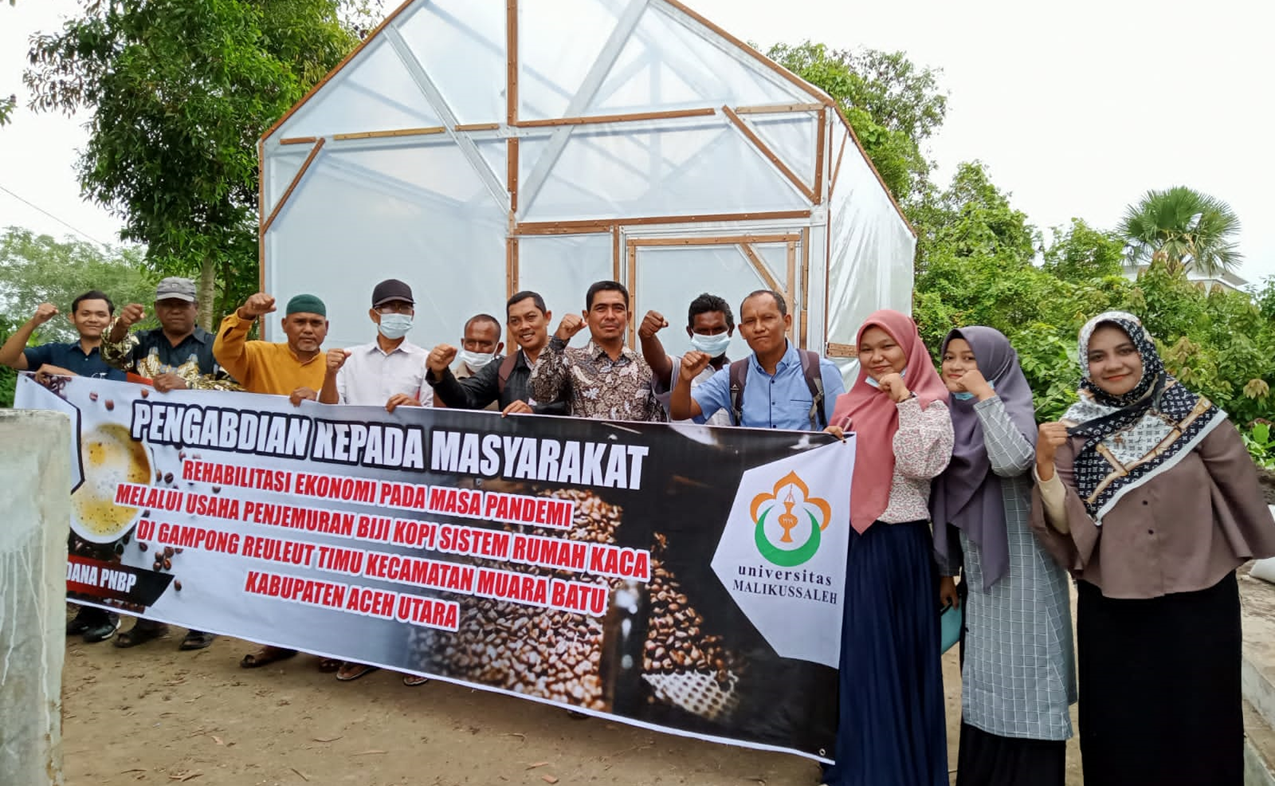 Dosen Pertanian Lakukan Kegiatan Rehabilitasi Ekonomi Pada Masa Pandemi